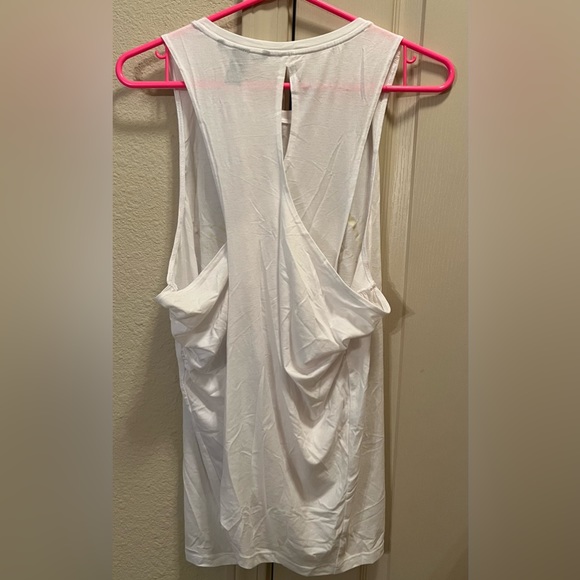VICTORIA’S SECRET Yoga Tank Top - size large. - Picture 2 of 7